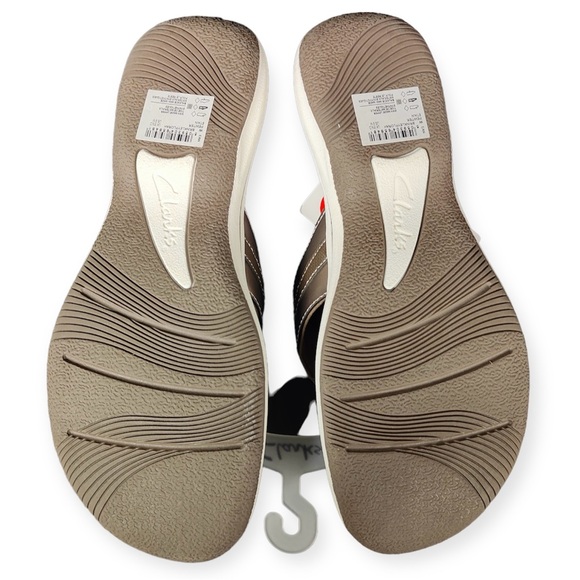 Clarks Cloudsteppers Women's 5 Brinkley Flora Cushion Sandals in Pewter Metallic - Picture 3 of 5